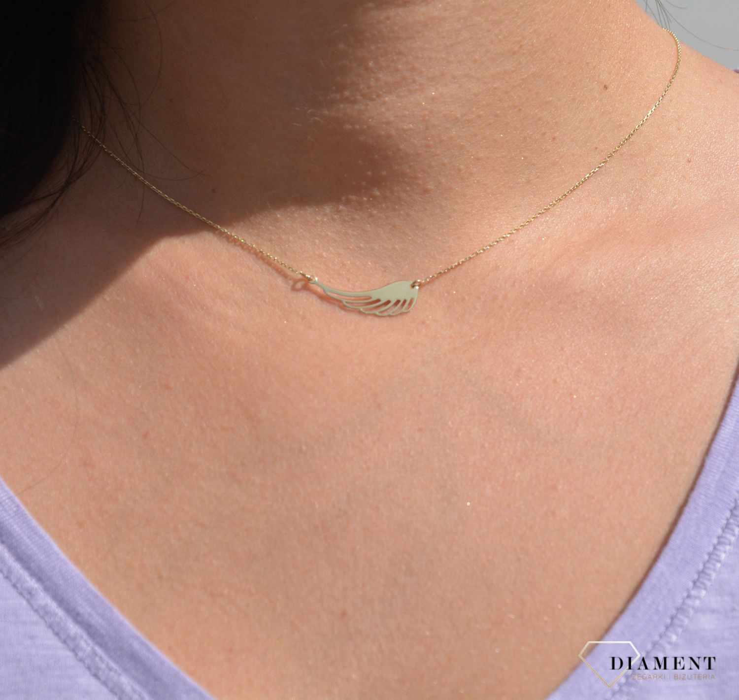 Naszyjnik złoty celebrytka 333 skrzydła anioła NA 1441C.jpg